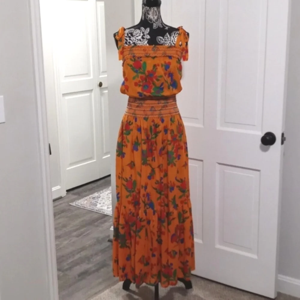 🌞HTF Tory Burch🌞 - Smocked Toucan Floral Cotton Sundress